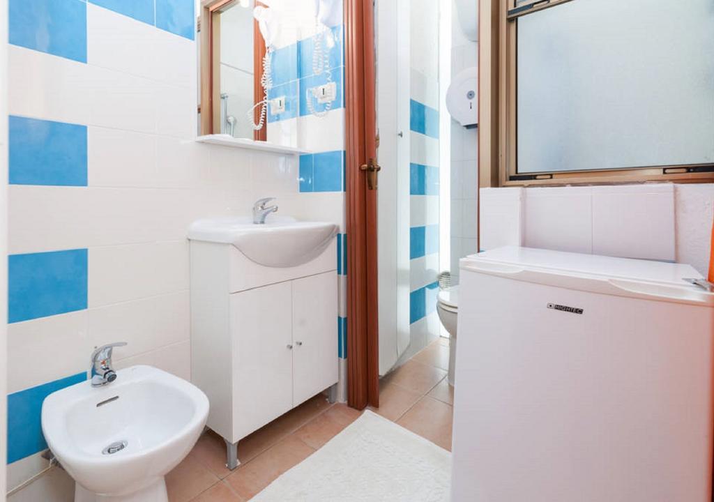Moon House B&B Cagliari Habitación foto