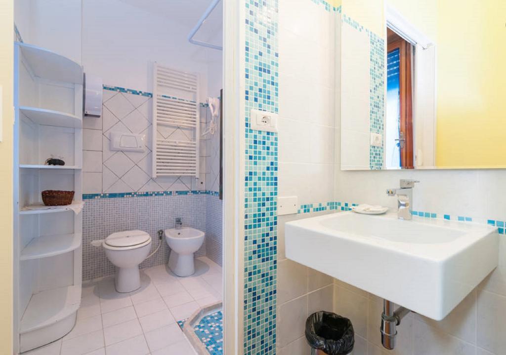 Moon House B&B Cagliari Habitación foto