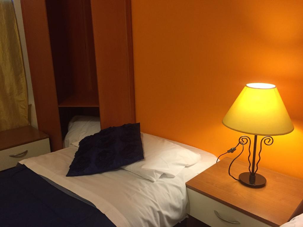 Moon House B&B Cagliari Exterior foto